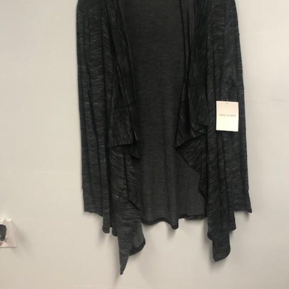 The Always Cardigan - Picture 7 of 9